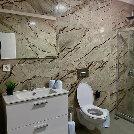 Turgutsluxury 4 *